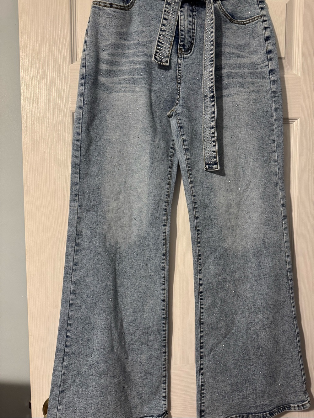 High-Rise Wide-Leg Women's Jeans in Light Wash